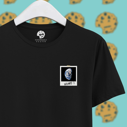 Polaroid unisex home earth in space on black half sleeves t-shirt